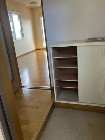 キャニオン十和田A棟の玄関|シューズボックスあり