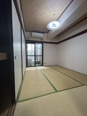 【寝室】 | 第三通南ビル