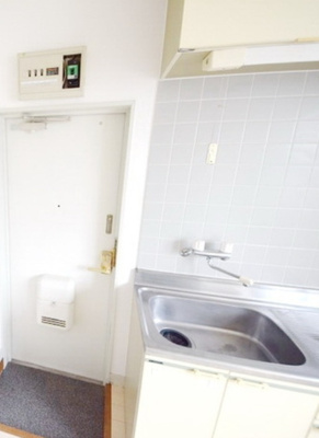 【玄関】 | ハイムロカ７