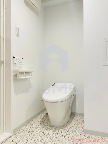 【トイレ】 | ラジエーションコート | ※同物件　別間取り　参考写真