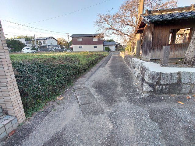 朝倉市中寒水　売り土地の前面道路含む現地写真|前面道路含む現地写真です