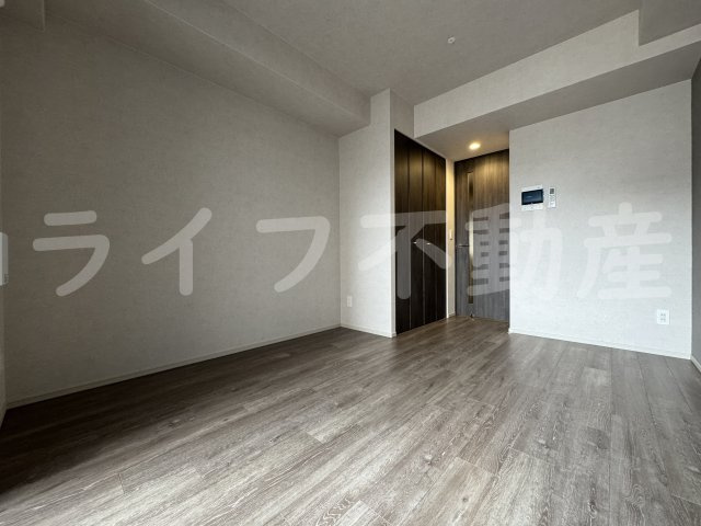 ブランシエスタ森ノ宮の居間・リビング|こちらの居間で趣味の時間をお楽しみください