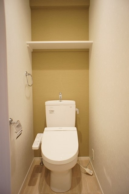 新品家具付きマンション築港本町10(KaGood福岡)のトイレ