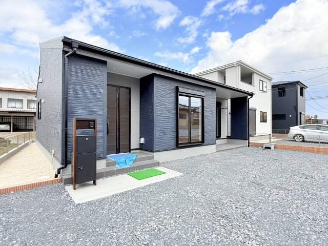第1常総市相野谷町　新築戸建て　1号棟の外観|当日予約・現地集合・現地解散でのご見学も大歓迎ですので、お気軽にお問い合わせください(*^^*)