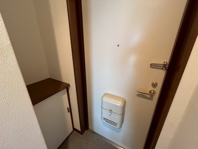 SENTIA八戸ノ里の玄関