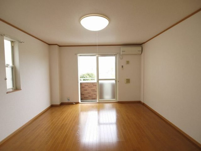 【内装】 | エルバフィオーレ | 過ごしやすい室内です