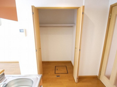 【収納】 | エルバフィオーレ | ちょっとした収納スペースも充実しています