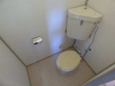 【トイレ】 | 第一コーポ学苑 | ゆったりとした空間のトイレです