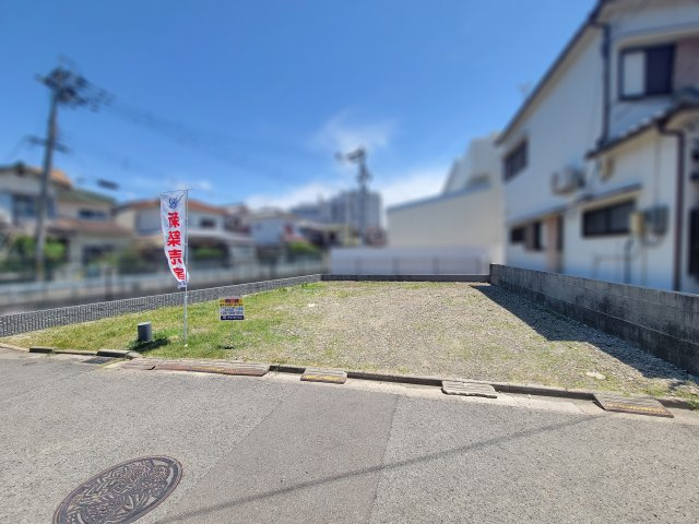 ライフフィールド古屋1区画（77-26）の前面道路含む現地写真
