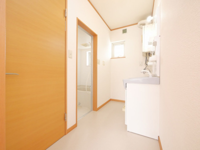 【独立洗面台】 | ピースフルⅢ