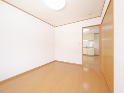 【洋室】 | ピースフルⅢ