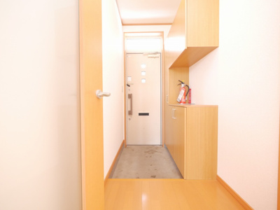 【玄関】 | ピースフルⅢ