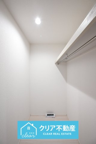 【収納】 | 太田市亀岡町3期　グラファーレ | 季節外の洋服や冷暖房器具もしまっておける大容量のクローゼットです！