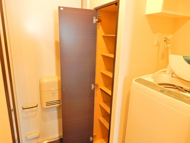 クレイノ大塚の収納