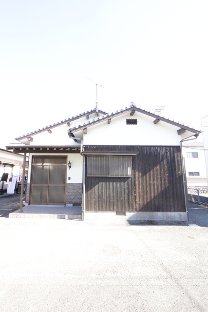 熊丸貸家の外観