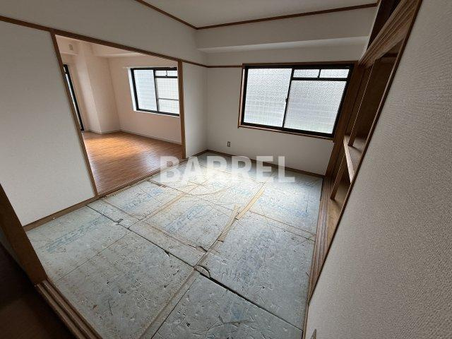 サンパレス桃山台２番館の寝室