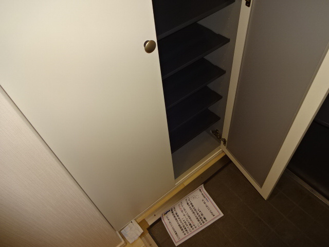 ハイツサンライフA棟の収納