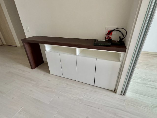 クロスフロント十二所線の玄関