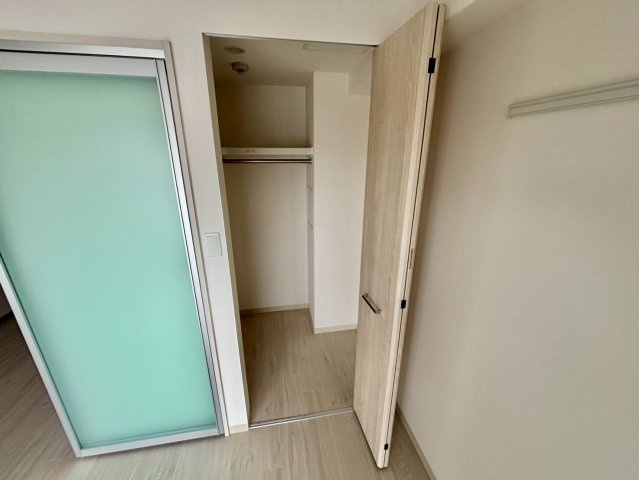 クロスフロント十二所線の玄関