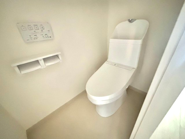 クロスフロント十二所線の洋室