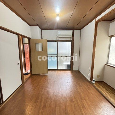 萱島南貸家の洋室