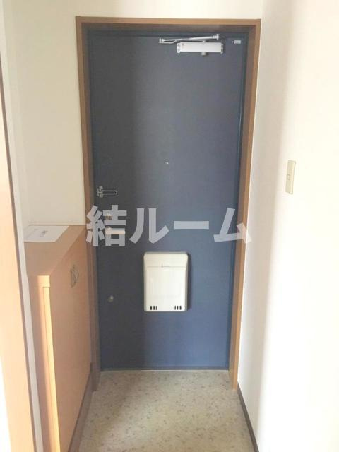 豊島区要町３丁目のアパートの玄関|別号室参考写真