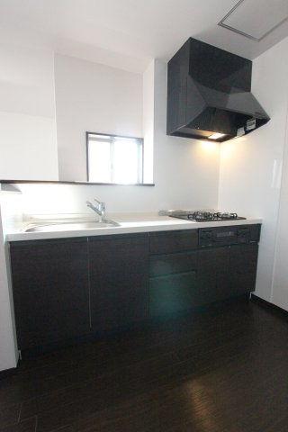 宮東５７ＫＯＤＡＴＥＸⅢ-Ｂのキッチン|参考写真です。現況優先。