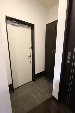 宮東５７ＫＯＤＡＴＥＸⅢ-Ｂの玄関|参考写真です。現況優先。