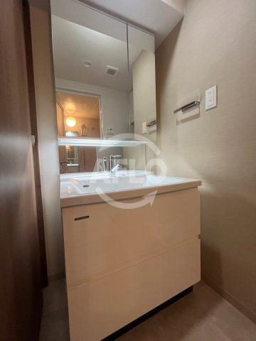 S-RESIDENCE松屋町asence　中央小学校区の独立洗面台|S-RESIDENCE松屋町asence　独立洗面台