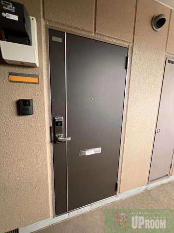 グリーングラス弐番館の玄関
