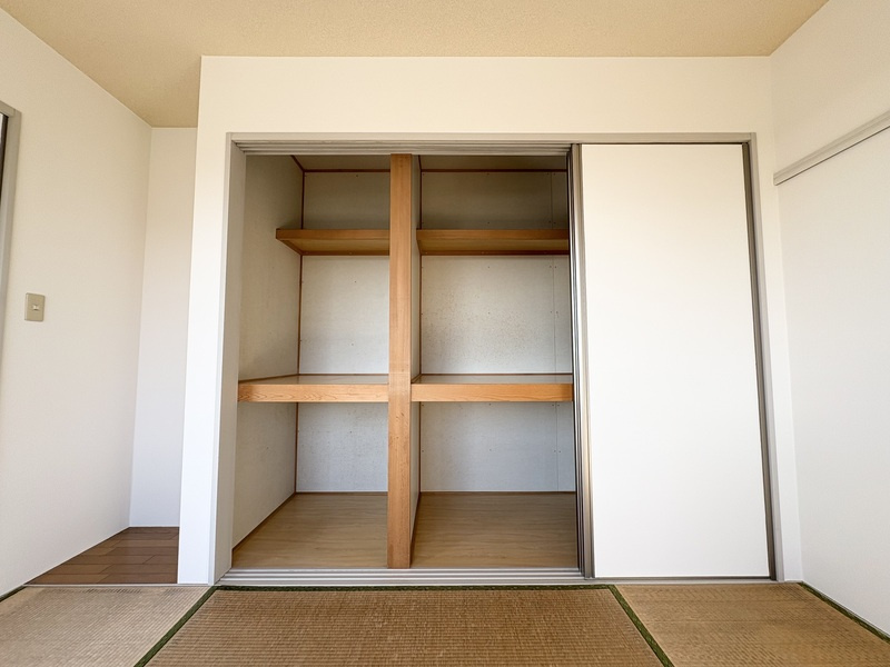 ガーデンブライド C の収納