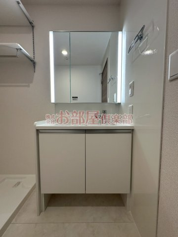 ELGARAND上津の洗面所|明るい洗面所です