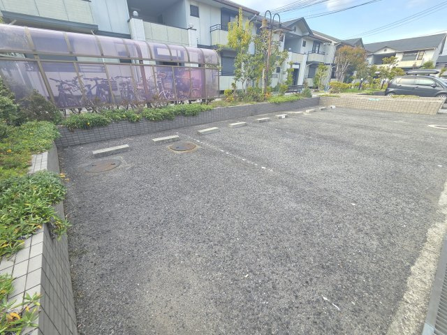 【駐車場】 | レストハイツ旭