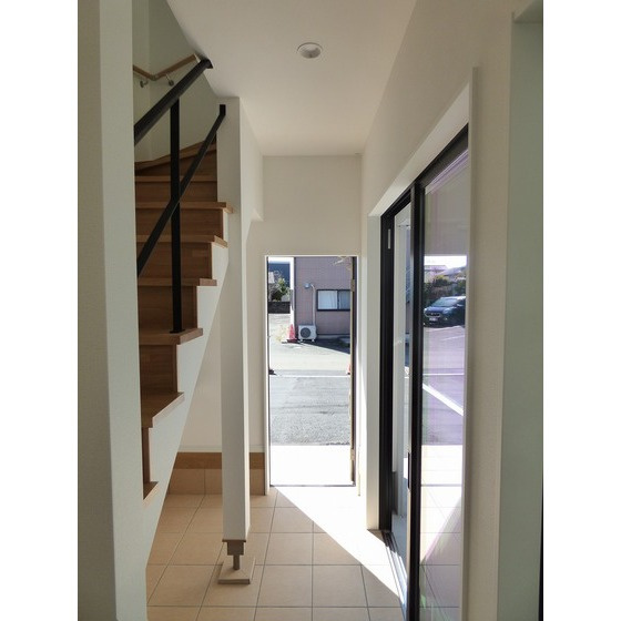 Ｊ－ＢＡＳＥ．Ｋの玄関