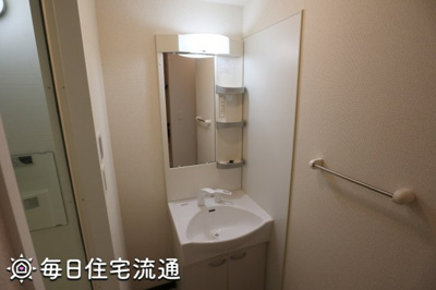 【洗面所】 | ソレイユ岡本