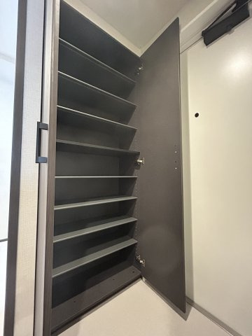 グローリオシェルト駒込の収納