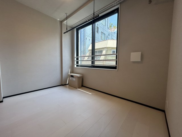 グローリオシェルト駒込の居間・リビング