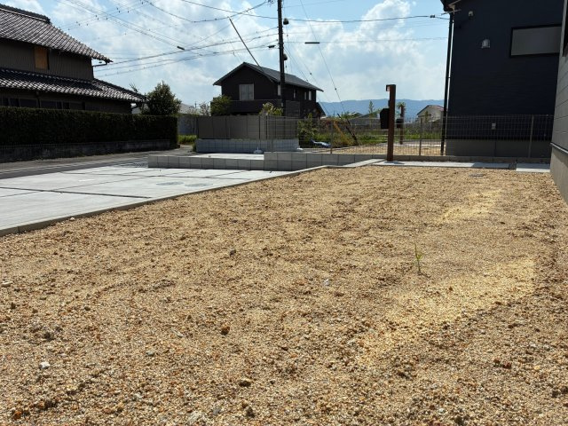 愛西市草平町江ノ田の新築一戸建の庭|◇庭◇　　南に広い庭付き♪