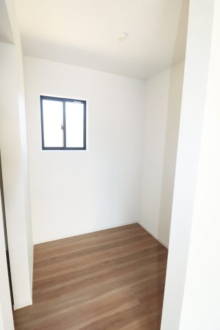 郡山市静町　　　  1号棟　　　　大成小学校、郡山第7中学区　の洋室|※同社施工例