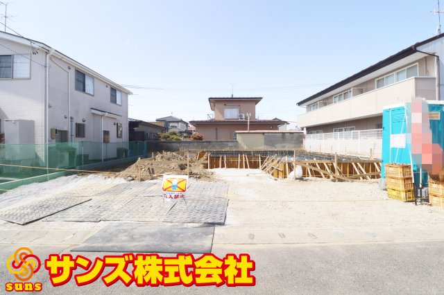 郡山市静町　　　  1号棟　　　　大成小学校、郡山第7中学区　の外観|東側から見た駐車場を含む外観♪