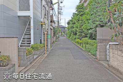 【周辺】 | エル