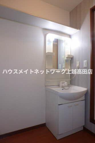 ポポラの洗面所|洗髪洗面化粧台
