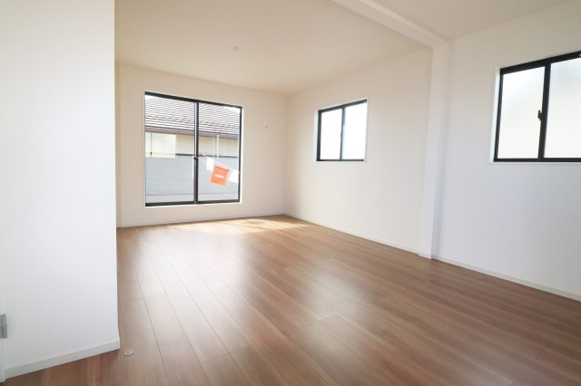 郡山市片平町字新蟻塚　　　  １号棟　　　小山田小学校、郡山第６中学区　の洋室|※同社施工例