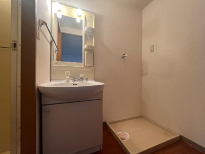 【洗面所】 | センチュリオン黒崎 | 忙しい朝には欠かせない洗面所です