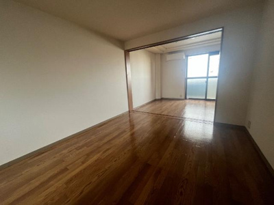 【洋室】 | センチュリオン黒崎 | 現況優先となります。現地にて間取り・仕様等をお確かめ下さい。