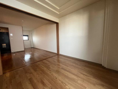 【内装】 | センチュリオン黒崎 | 室内