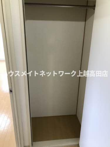 エクセレンスの収納|クローゼット
