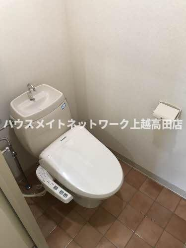 エクセレンスのトイレ|温水洗浄暖房便座