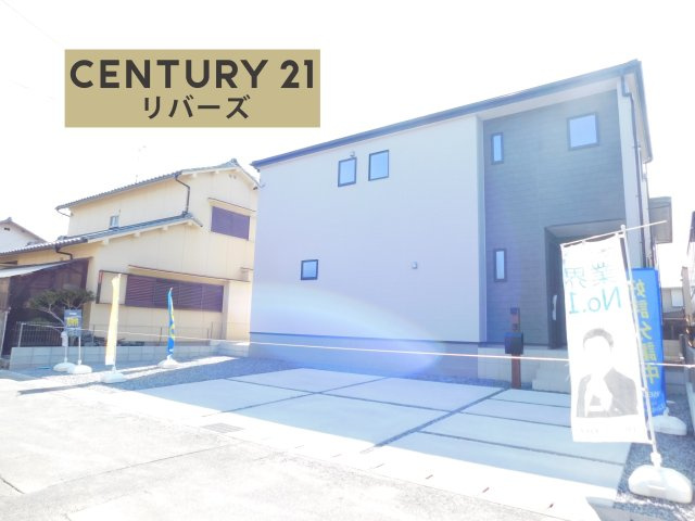 愛西市大井町宮新田の新築一戸建の外観|☆限定１棟☆　　新価格！！いつでもご案内出来ます♪（お問合せ当日、平日、水曜、夜間もＯＫ）　５ＬＤＫ！　長期優良住宅♪　敷地５８．９８坪！　駐車並列５台ＯＫ　南に広い庭付き！　バルコニー２ヵ所♪