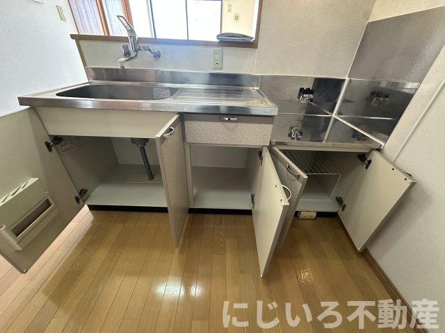 サンシャインコート今岡Aのキッチン